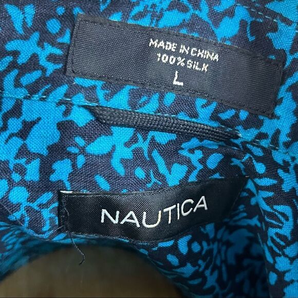 Nautica Blue Silk Short Sleeve Button Down L - Picture 4 of 4